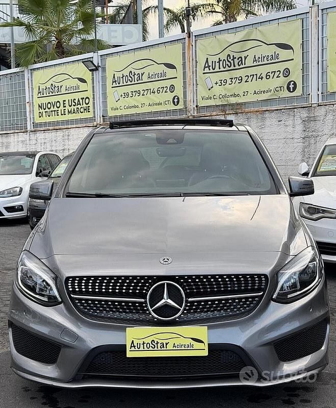 Usata Mercedes B200 Premium 136 CV (100 kW) 2018 Grigio Utilitaria