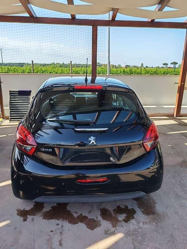 Usata Peugeot 208 Allure 110 CV (80 kW) 2019 Nero Utilitaria