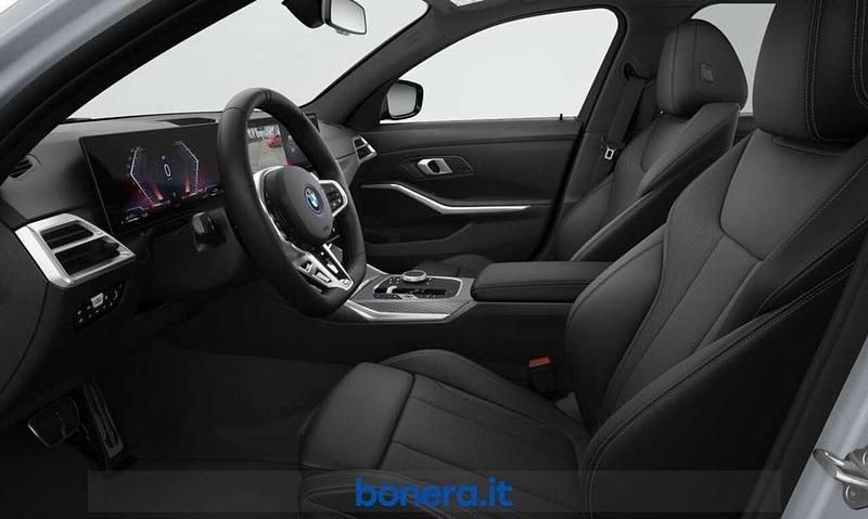 Nuova BMW 330e Comfort Edition 292 CV (214 kW) 2026 Brooklyn grey metallic Station wagon