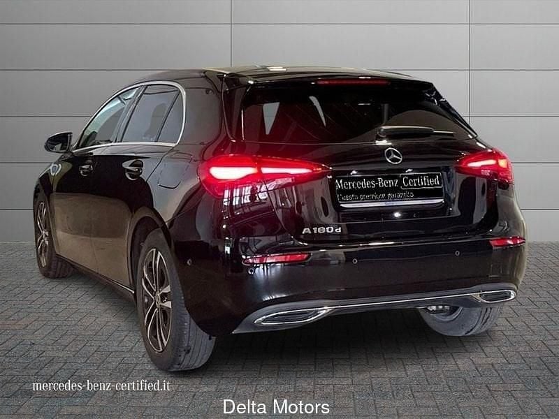 Usata Mercedes A180 Advanced 116 CV (85 kW) 2024 Nero Utilitaria