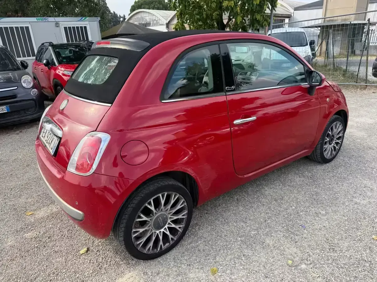 Usata Fiat 500 Lounge 69 CV (50 kW) 2010 Rosso Cabrio