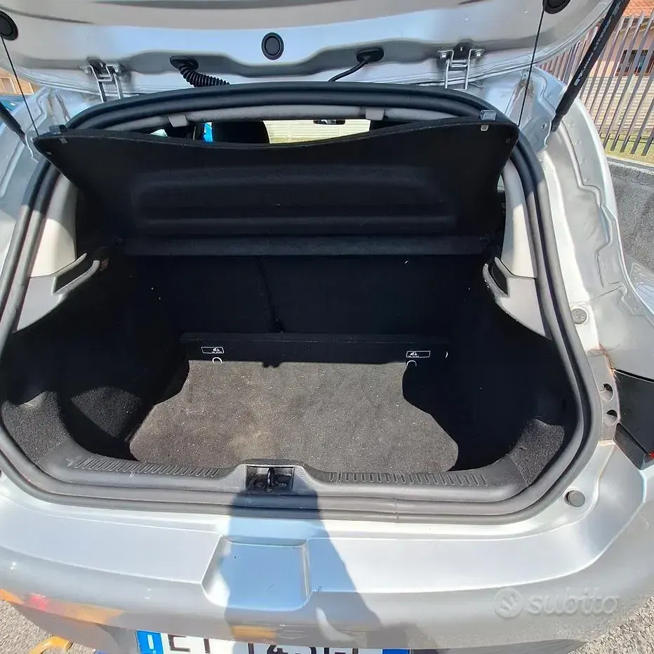 Usata Renault Clio IV Expression 73 CV (53 kW) 2015 Grigio Berlina