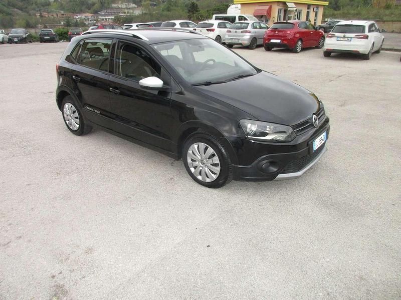 Usata VW Polo Cross 90 CV (66 kW) 2012 Nero Utilitaria