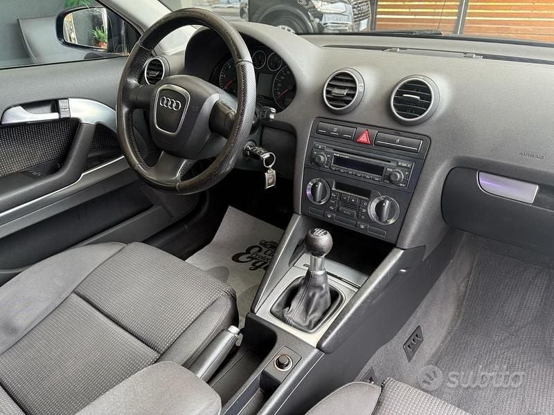 Usata Audi A3 170 CV (125 kW) 2007 Blu Utilitaria