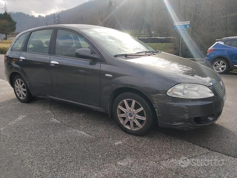 Usata Fiat Croma Dynamic 120 CV (88 kW) 2007 Grigio Station wagon