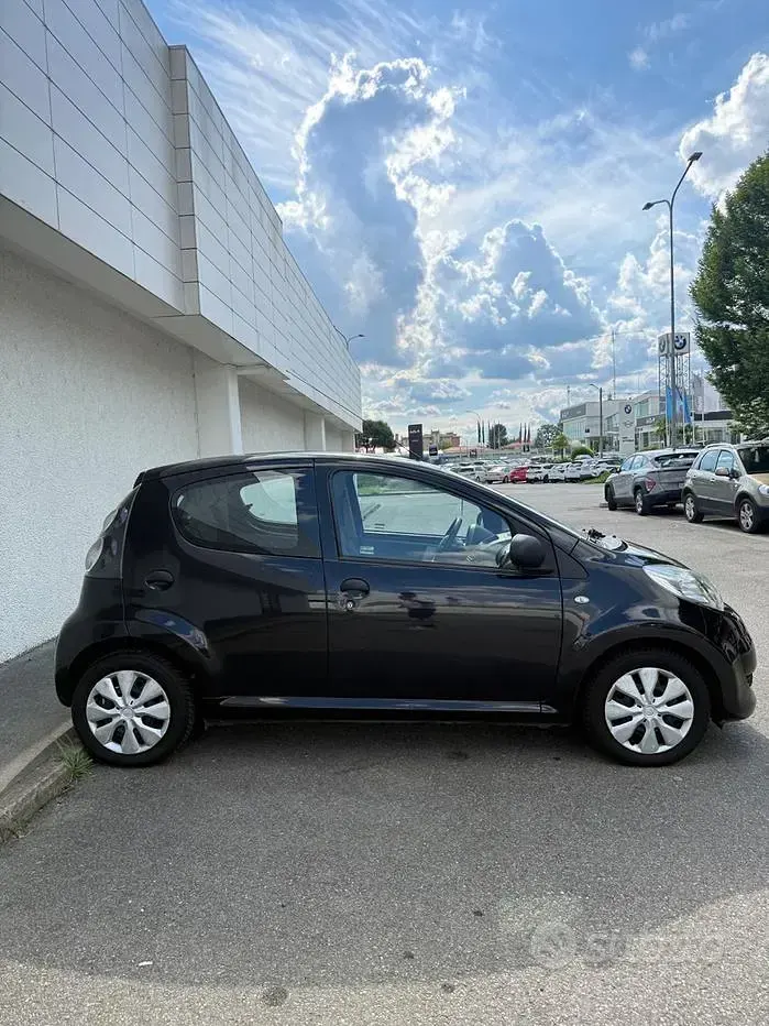 Usata Citroën C1 68 CV (50 kW) 2010 Nero Utilitaria