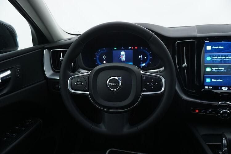 Usata Volvo XC60 Momentum 197 CV (144 kW) 2021 Nero SUV