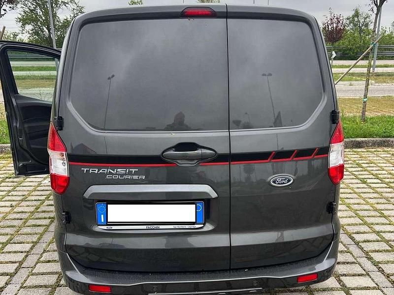 Usata Ford Transit Trend 101 CV (74 kW) 2022 Grigio Furgone