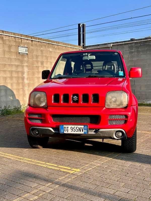 Usata Suzuki Jimny 80 CV (58 kW) 2009 Rosso SUV