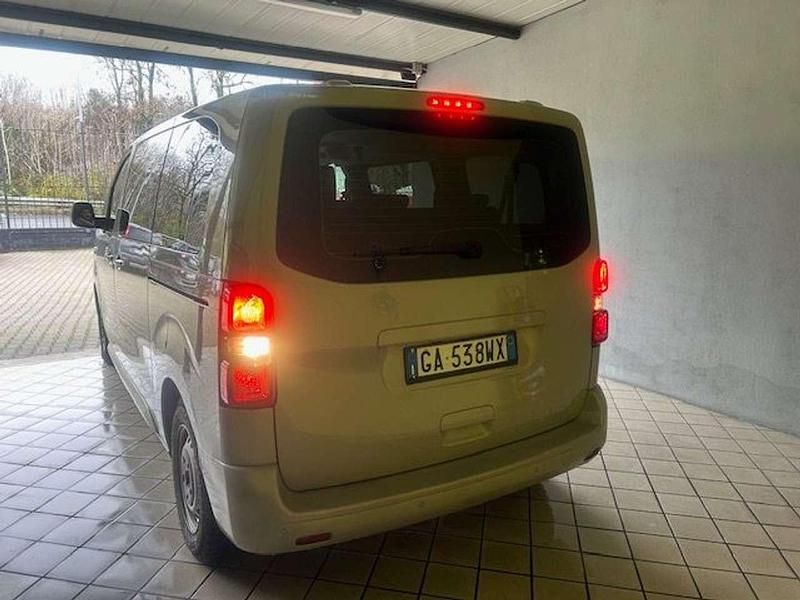 Usata Opel Zafira 179 CV (131 kW) 2020 Argento Monovolume