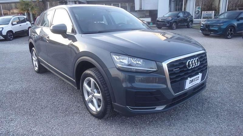 Usata Audi Q2 Ambiente 150 CV (110 kW) 2017 Grigio SUV
