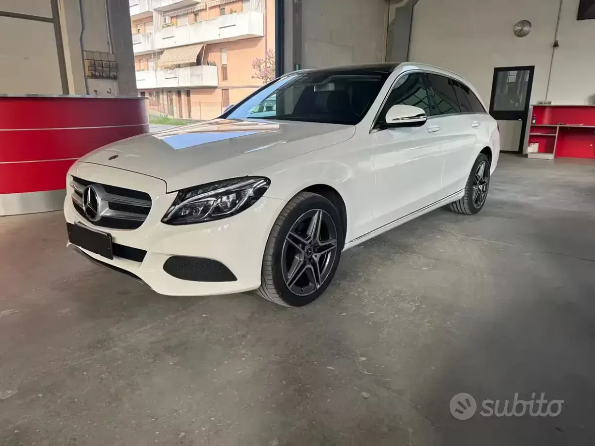 Usata Mercedes C220 170 CV (125 kW) 2017 Bianco Station wagon