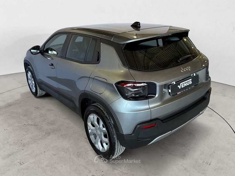 Usata Jeep Avenger Altitude 101 CV (74 kW) 2024 Grigio SUV