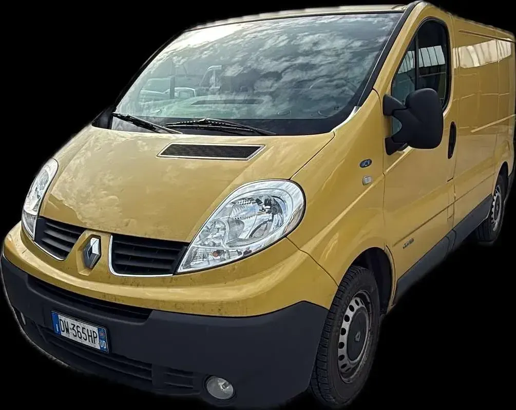 Usata Renault Trafic 114 CV (83 kW) 2009 Monovolume