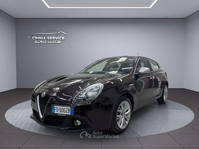 Usata Alfa Romeo Giulietta Super 120 CV (88 kW) 2016 Nero Utilitaria