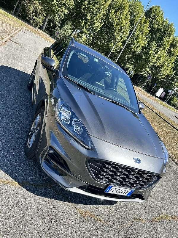 Usata Ford Kuga ST-Line X 120 CV (88 kW) 2020 Grigio SUV