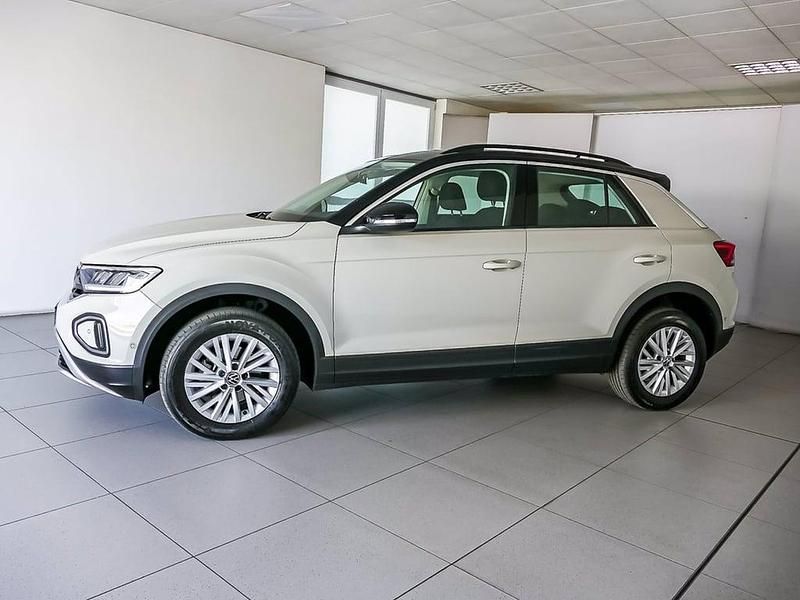 Usata VW T-Roc Life 116 CV (85 kW) 2023 Ascot grey nero SUV
