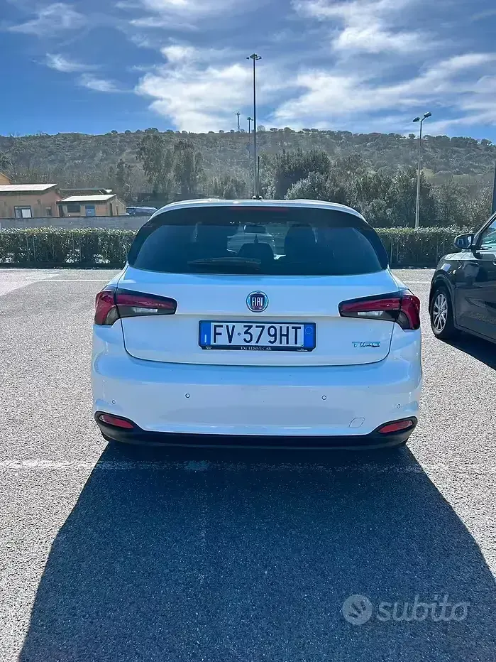 Usata Fiat Tipo 95 CV (69 kW) 2019 Bianco Berlina