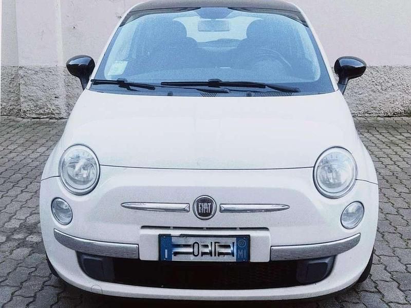 Usata Fiat 500 Lounge 69 CV (50 kW) 2007 Bianco Utilitaria