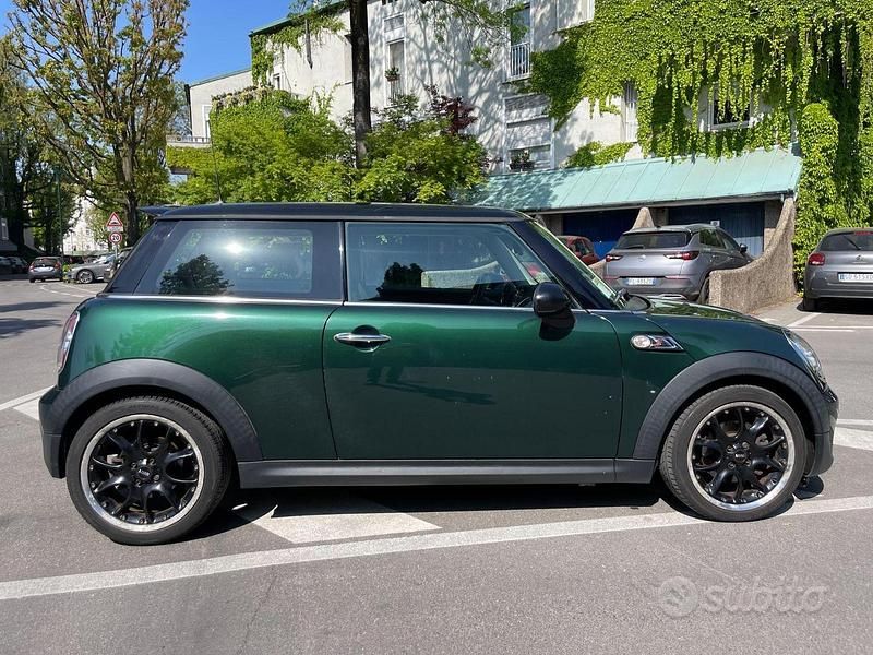 Käytetty Mini Cooper SD 143 HP (105 kW) 2013 Vihreä Viistoperä