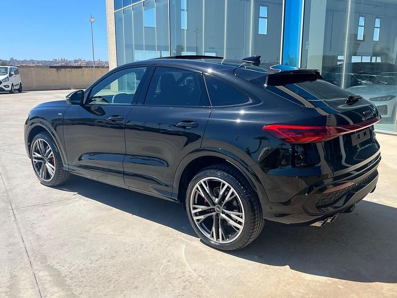 Nuova Audi Q5 204 CV (150 kW) 2026 Nero SUV