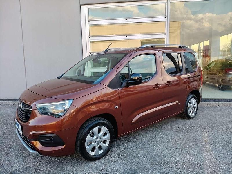 Usata Opel Combo-e Life Elegance 56 kW (77 CV) 2021 Marrone Monovolume