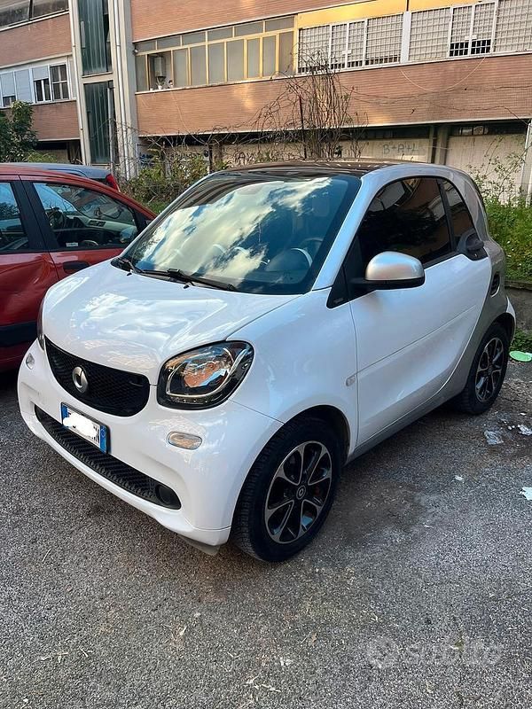 Usata Smart ForFour 2016 Utilitaria