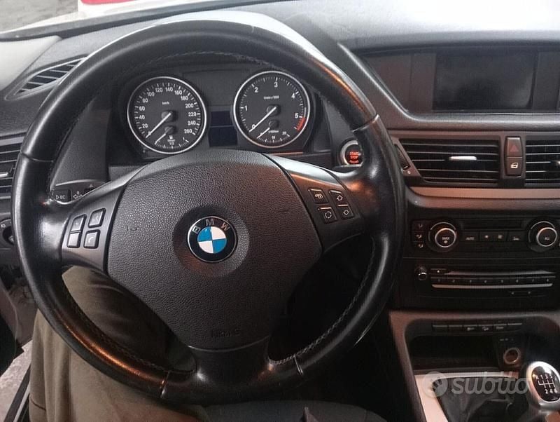 Usata BMW X1 142 CV (104 kW) 2011 Bianco SUV
