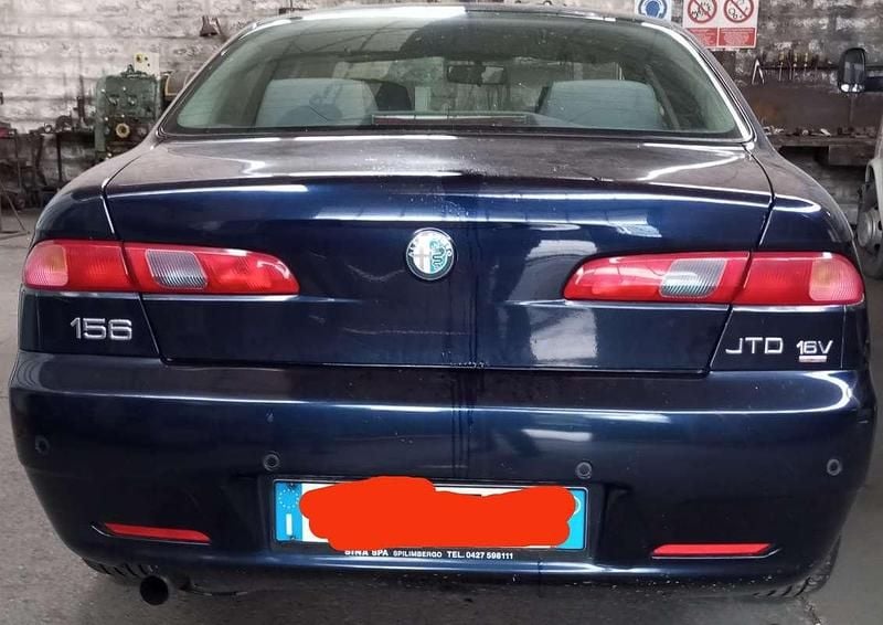 Usata Alfa Romeo 156 Progression 140 CV (102 kW) 2005 Blu/azzurro Berlina