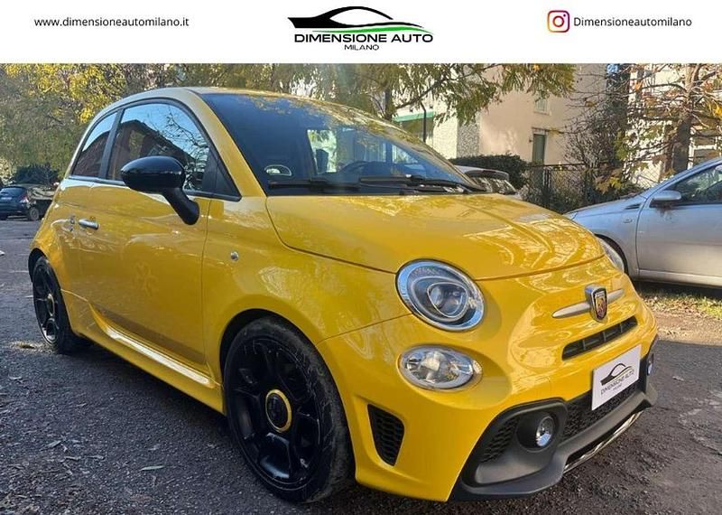 Giallo Usata 2019 Abarth 595 Pista Due volumi | 16.500 € (Buon prezzo) - Immagine 1/4