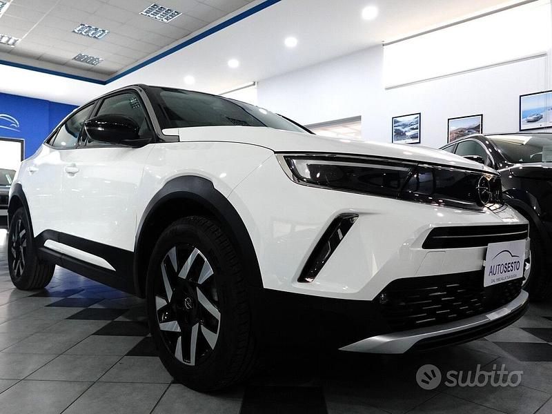 Usata Opel Mokka Elegance 110 CV (80 kW) 2022 Bianco SUV