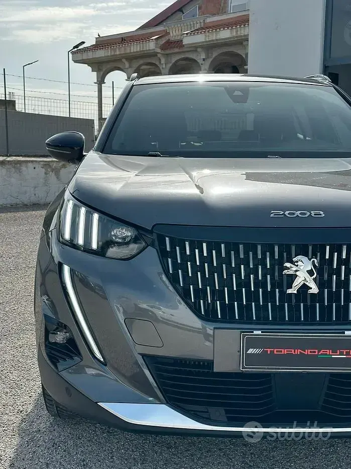 Brugt Peugeot 2008 GT-line 131 HK (96 kW) 2020 Grå SUV