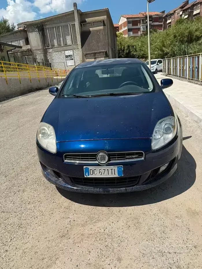 Usata Fiat Bravo 65 CV (47 kW) 2007 Bluazzurro Utilitaria