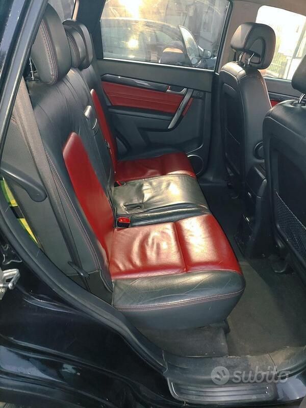 Usata Chevrolet Captiva 2008 Nero SUV