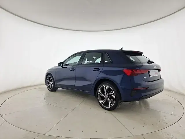 Usata Audi A3 Advanced 110 CV (80 kW) 2023 Blu navarra metallizzato Berlina