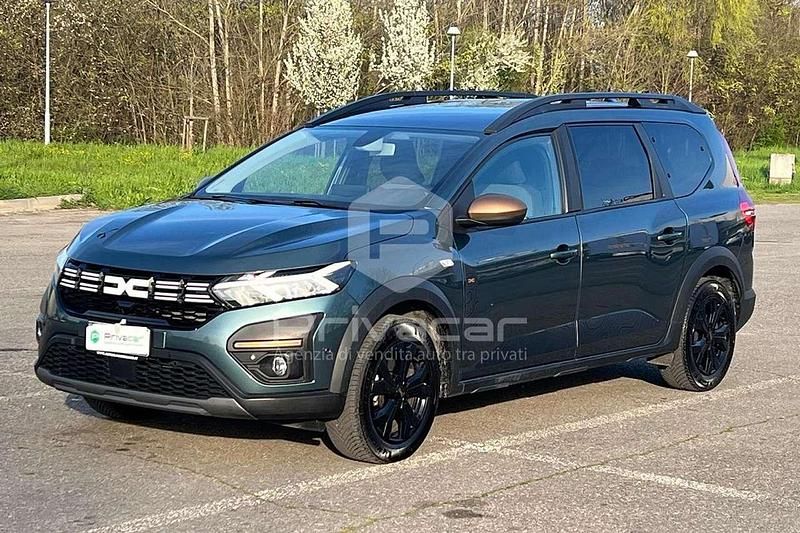 Usata Dacia Jogger Extreme 140 CV (102 kW) 2024 Verde Monovolume