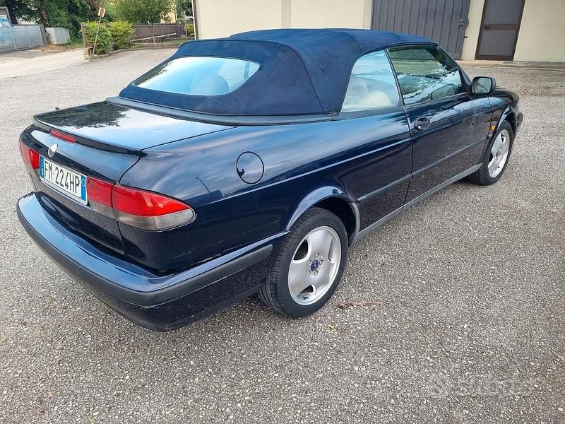 Usata Saab 9-3 Cabriolet 1998 Blu Cabrio