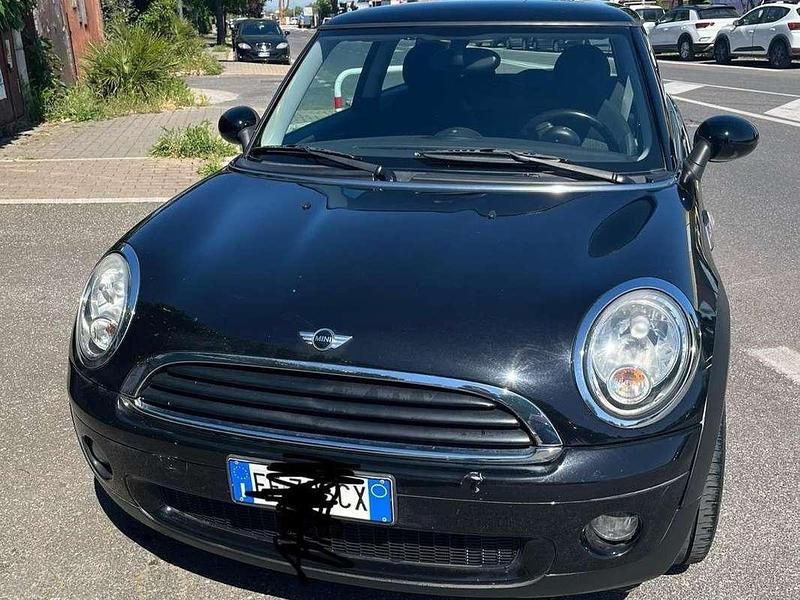 Usata Mini ONE 75 CV (55 kW) 2010 Nero Utilitaria