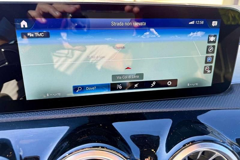 Usata Mercedes CLA200 Shooting Brake Premium 150 CV (110 kW) 2022 Bianco Station wagon