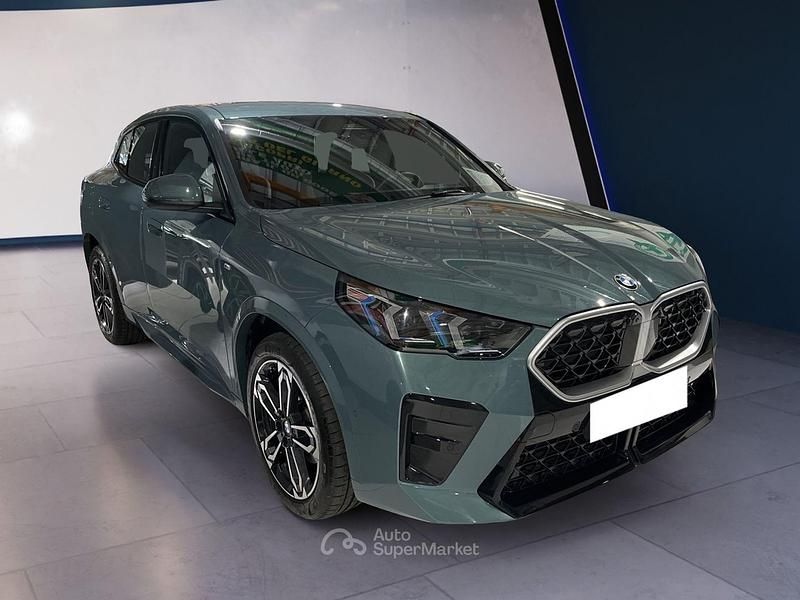 Usata BMW X2 Performance 163 CV (119 kW) 2025 Verde SUV