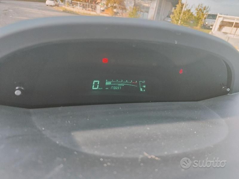 Usata Toyota Yaris 2006 Utilitaria