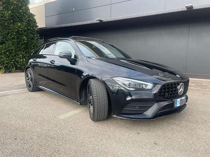 Usata Mercedes CLA200 Shooting Brake Edition 150 CV (110 kW) 2023 Nero Station wagon