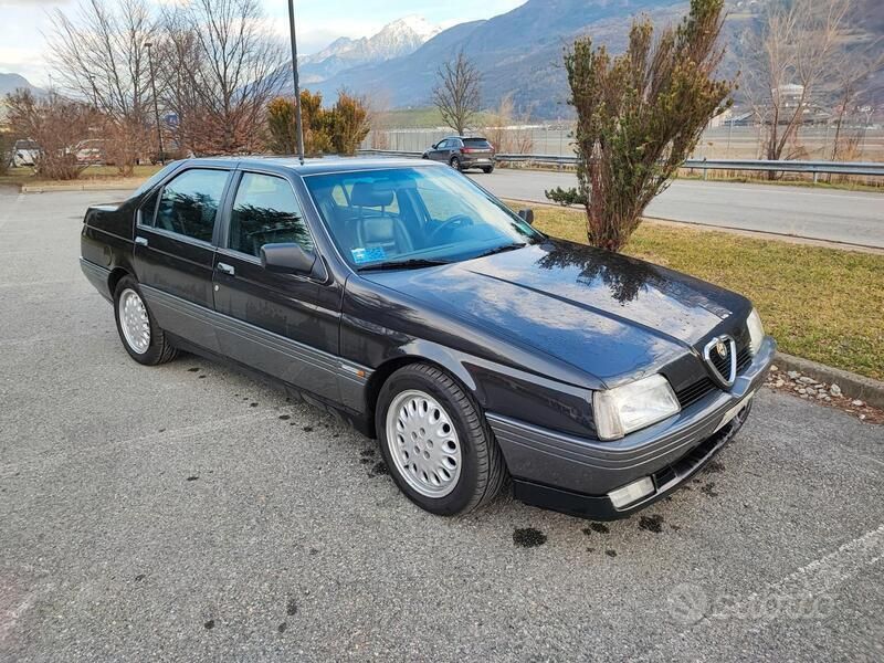 Nero Usata 1992 Alfa Romeo 164 Tre volumi | 9900 € - Immagine 1/4