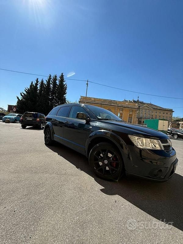 Usata Fiat Freemont 140 CV (102 kW) 2016 Nero SUV