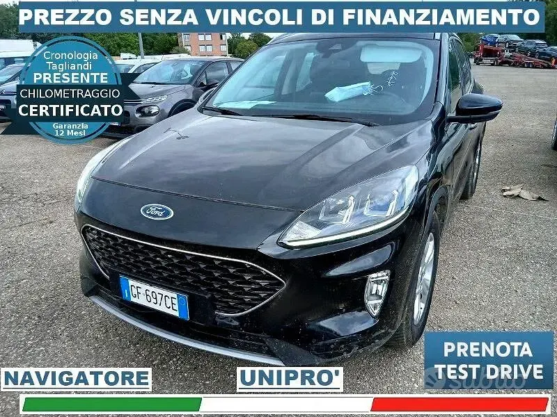 Usata Ford Kuga 120 CV (88 kW) 2021 Nero SUV