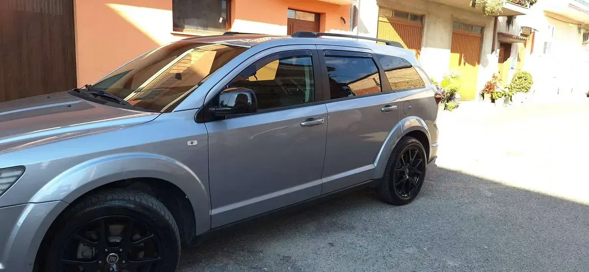 Usata Fiat Freemont Black Code 170 CV (125 kW) 2015 Argento SUV