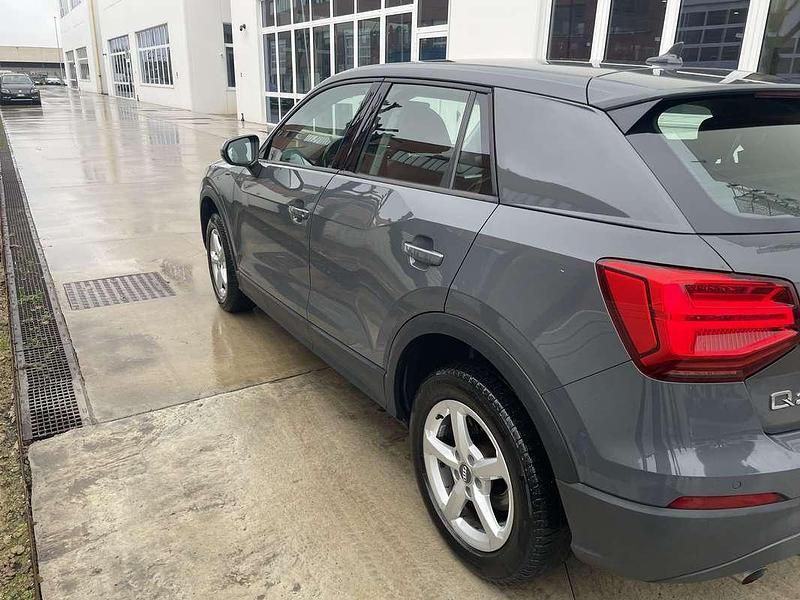 Usata Audi Q2 Business 116 CV (85 kW) 2017 Grigio SUV