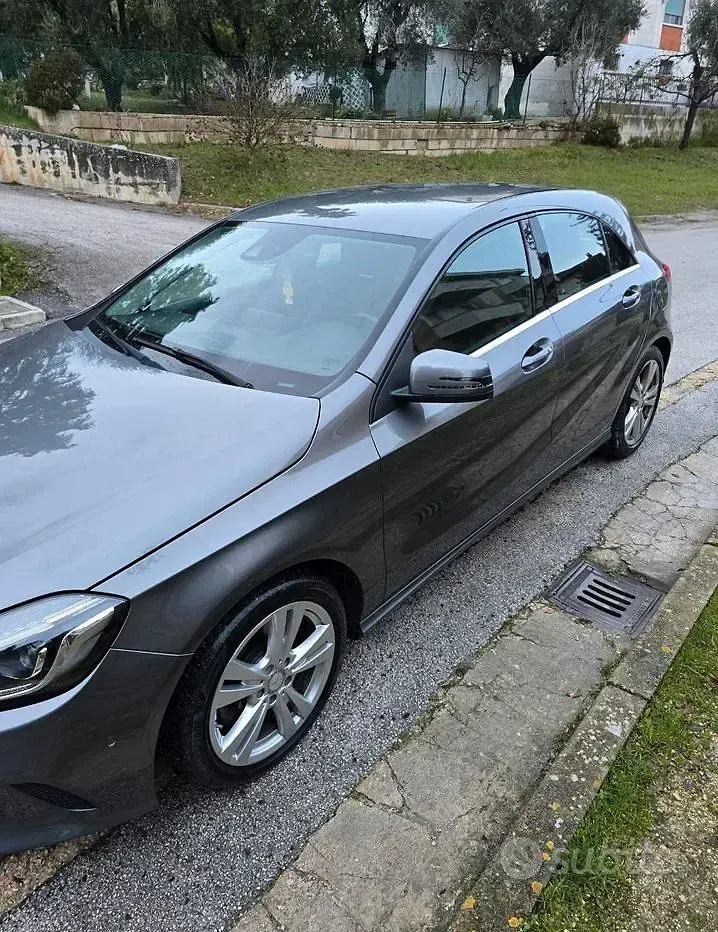 Usata Mercedes 200 136 CV (100 kW) 2017 Grigio Berlina