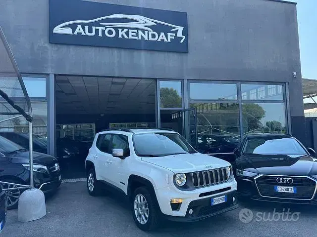 Usata Jeep Renegade Limited 190 CV (139 kW) 2021 Bianco pastello SUV