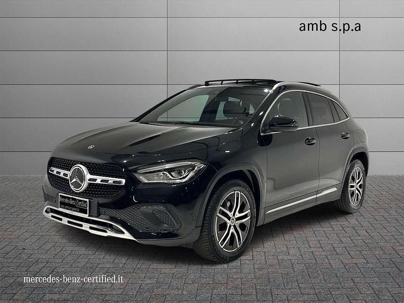 Nero Usata 2022 Mercedes GLA200 SUV | 34.000 € (Ottimo prezzo) - Immagine 1/4